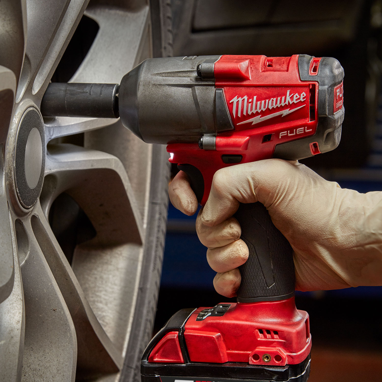 Milwaukee M18FMTIWF 18V ½” 610Nm Impact Wrench - Body | Metal ...